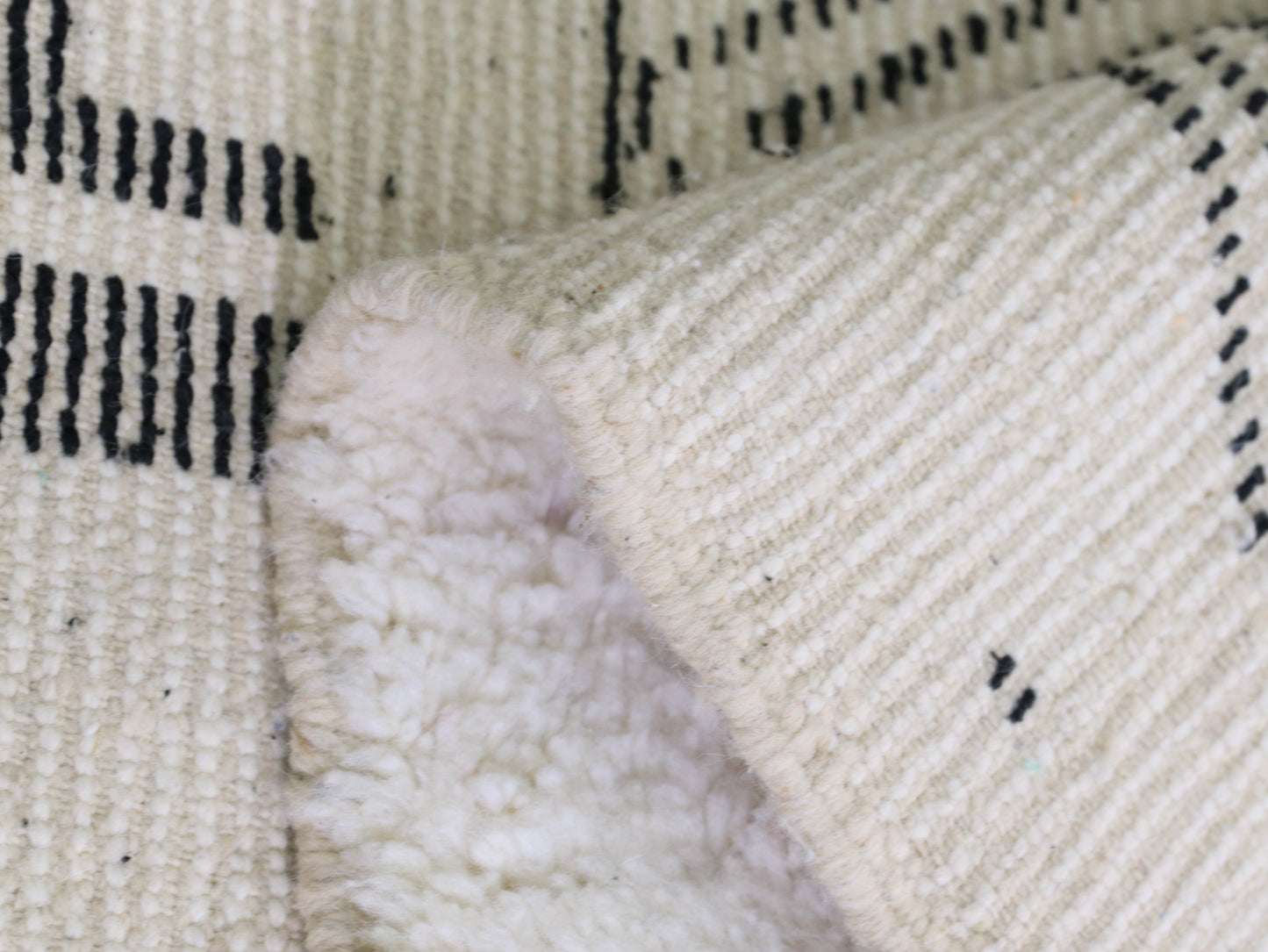 Handmade Moroccan  Rug 5x8 - A67