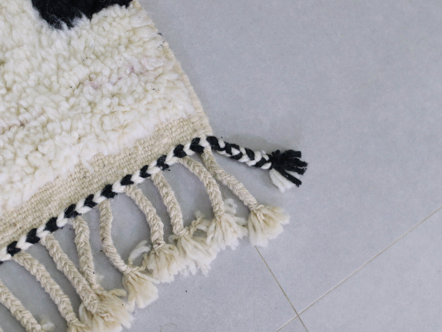 Handmade Moroccan  Rug 5x8 - A67