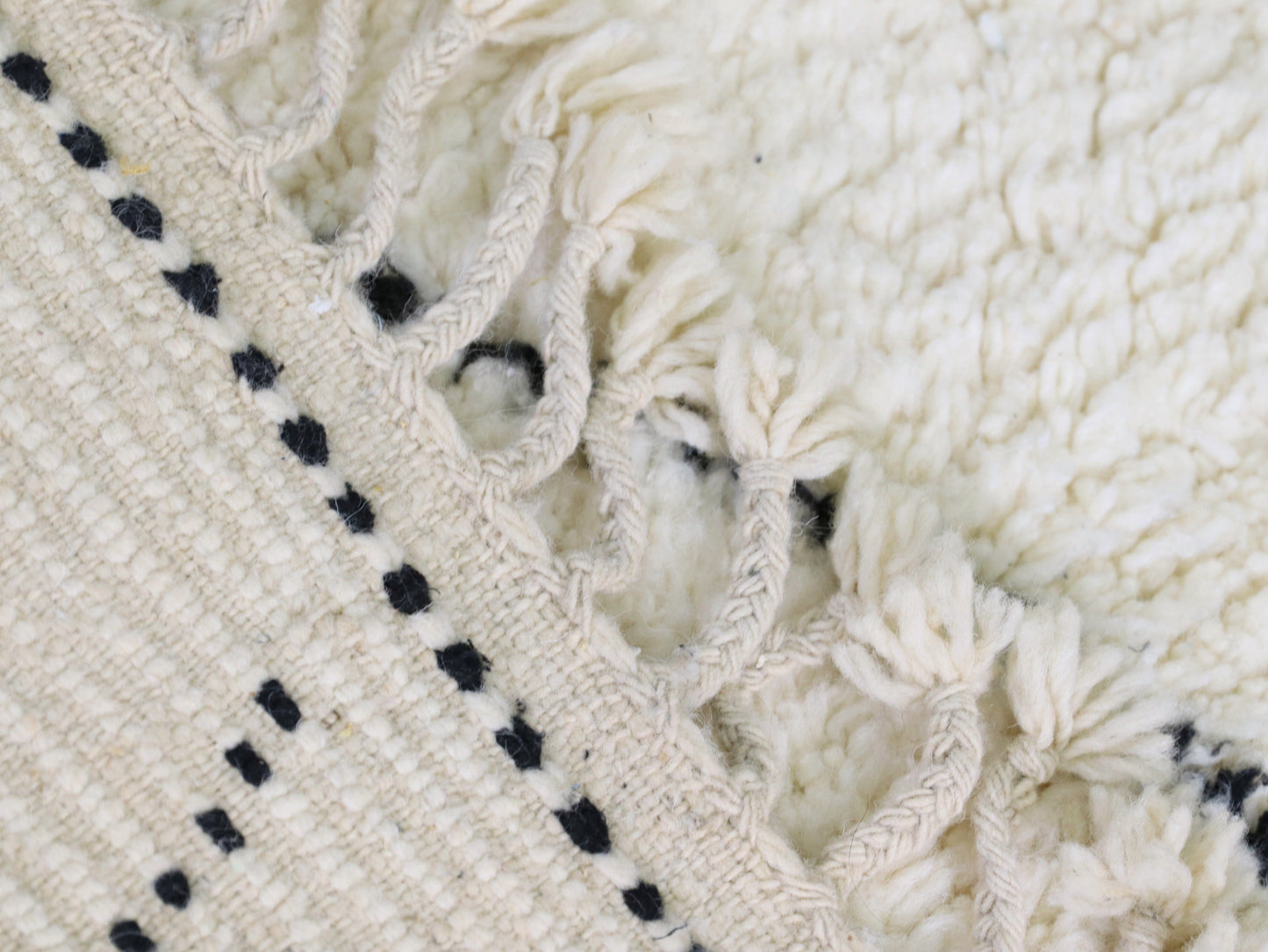 Handmade Moroccan  Rug 5x8 - A74