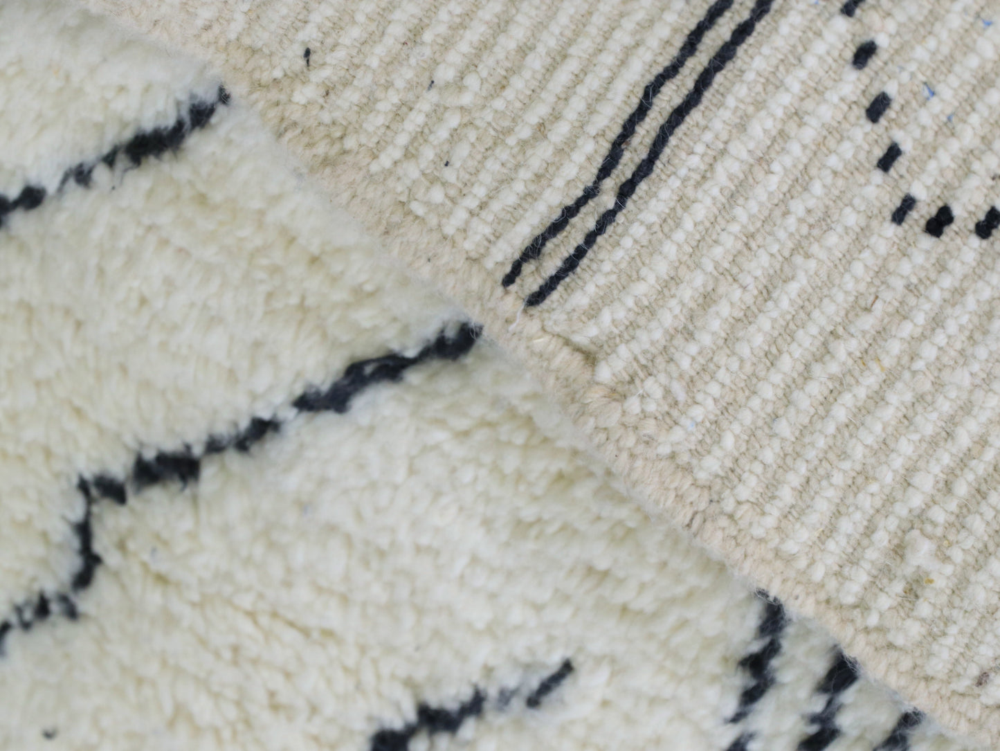 Handmade Moroccan  Rug 5x8 - A66