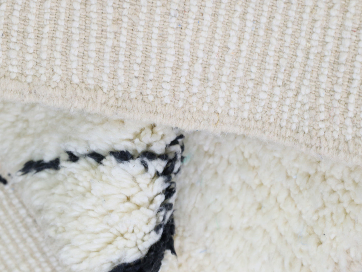 Handmade Moroccan  Rug 5x8 - A66