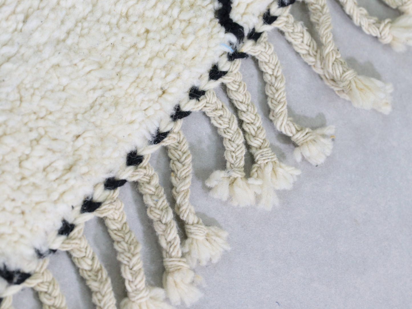 Handmade Moroccan  Rug 5x8 - A65