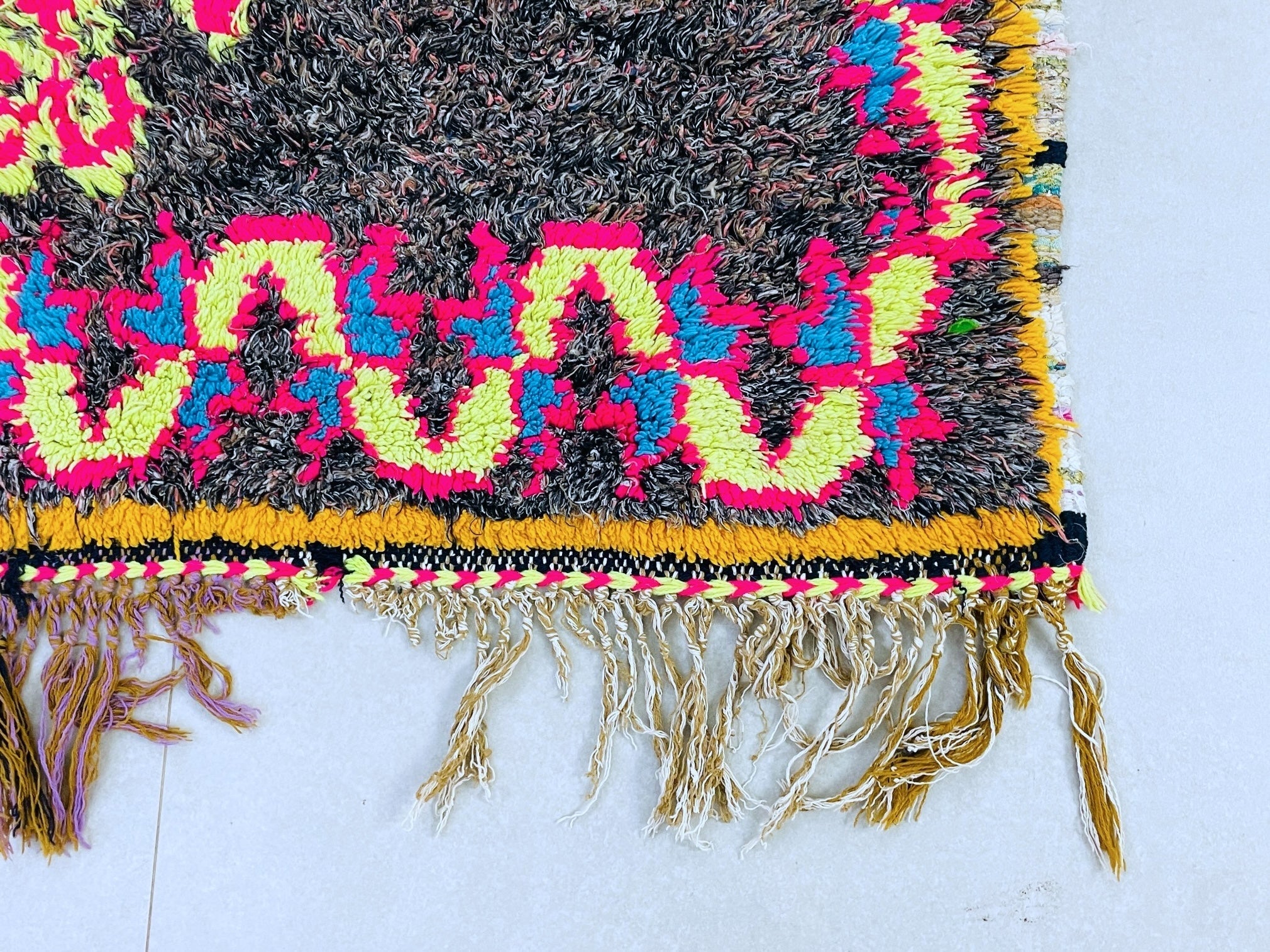 Moroccan Boucherouite Rug 3x8 ft - N7210