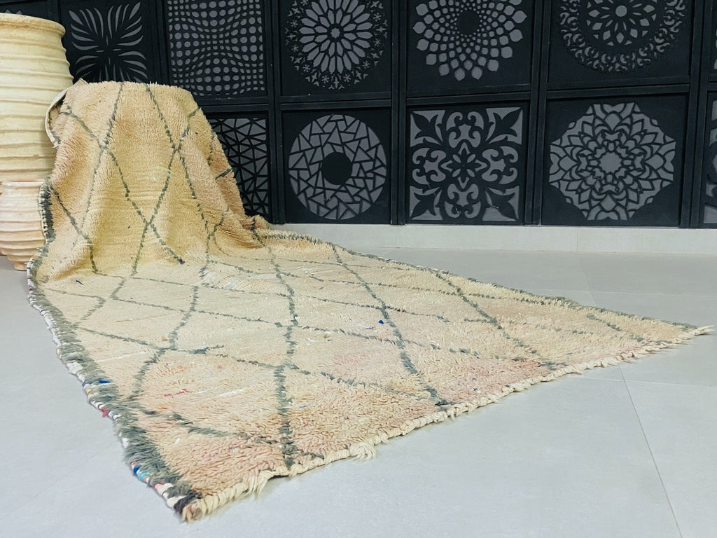 Vintage Moroccan Boucherouite Rug 4x9 ft - N7200