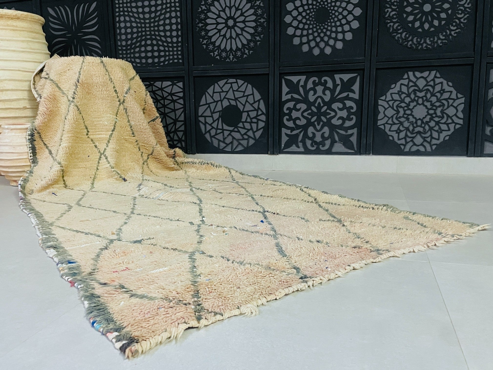 Vintage Moroccan Boucherouite Rug 4x9 ft - N7200