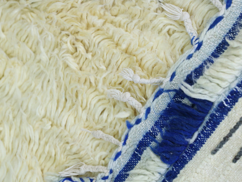 Vintage Beni Ourain Rug  5x9  - Tufted Area Rug - A84
