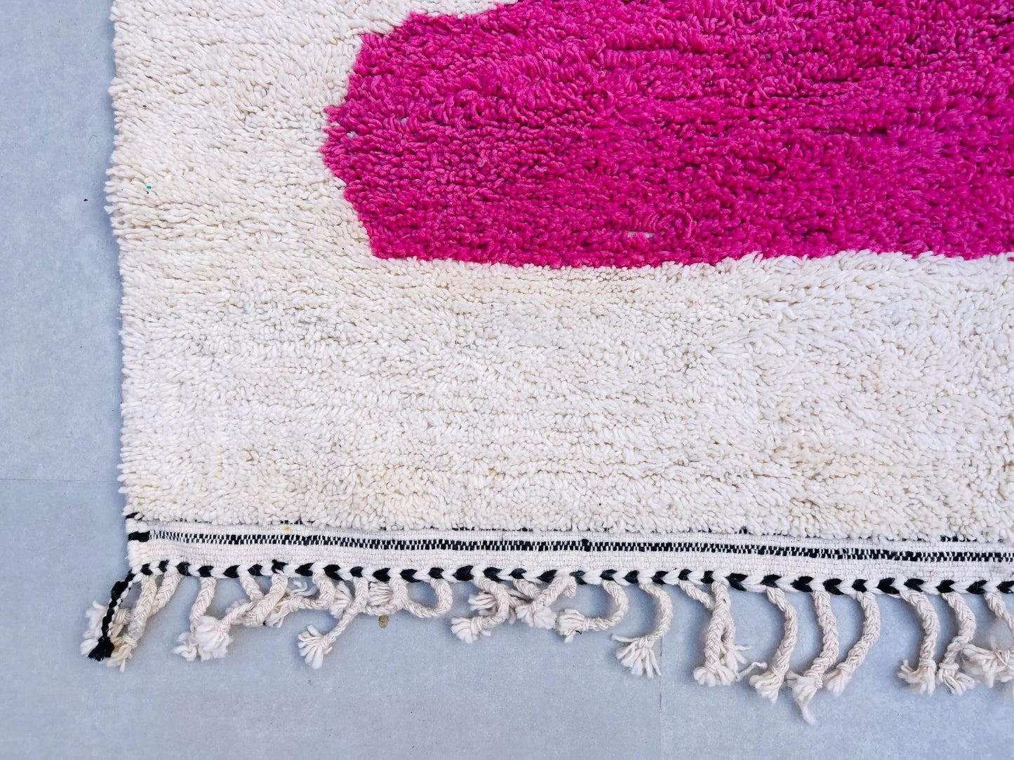 Abstract Moroccan rug - Beni ourain carpet