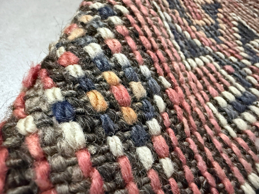 Vintage Pink Moroccan Rug 6x11 - F66