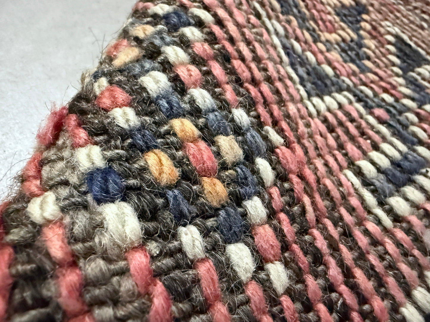 Vintage Pink Moroccan Rug 6x11 - F66