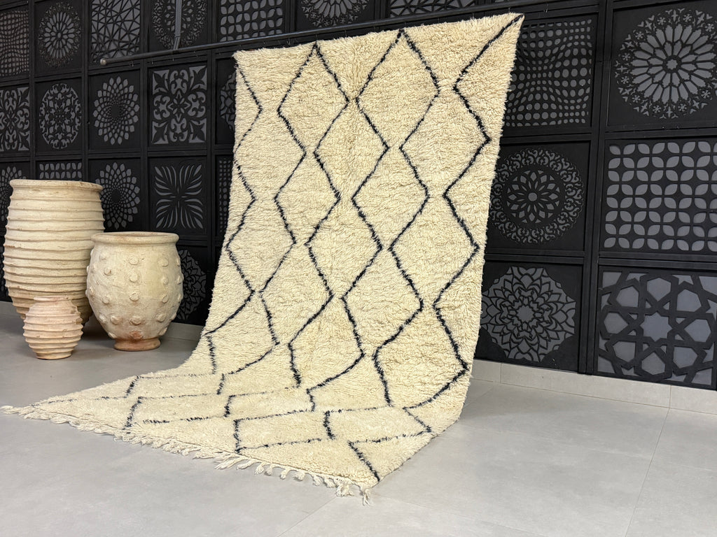 Vintage Moroccan Rug 5x8 - F73