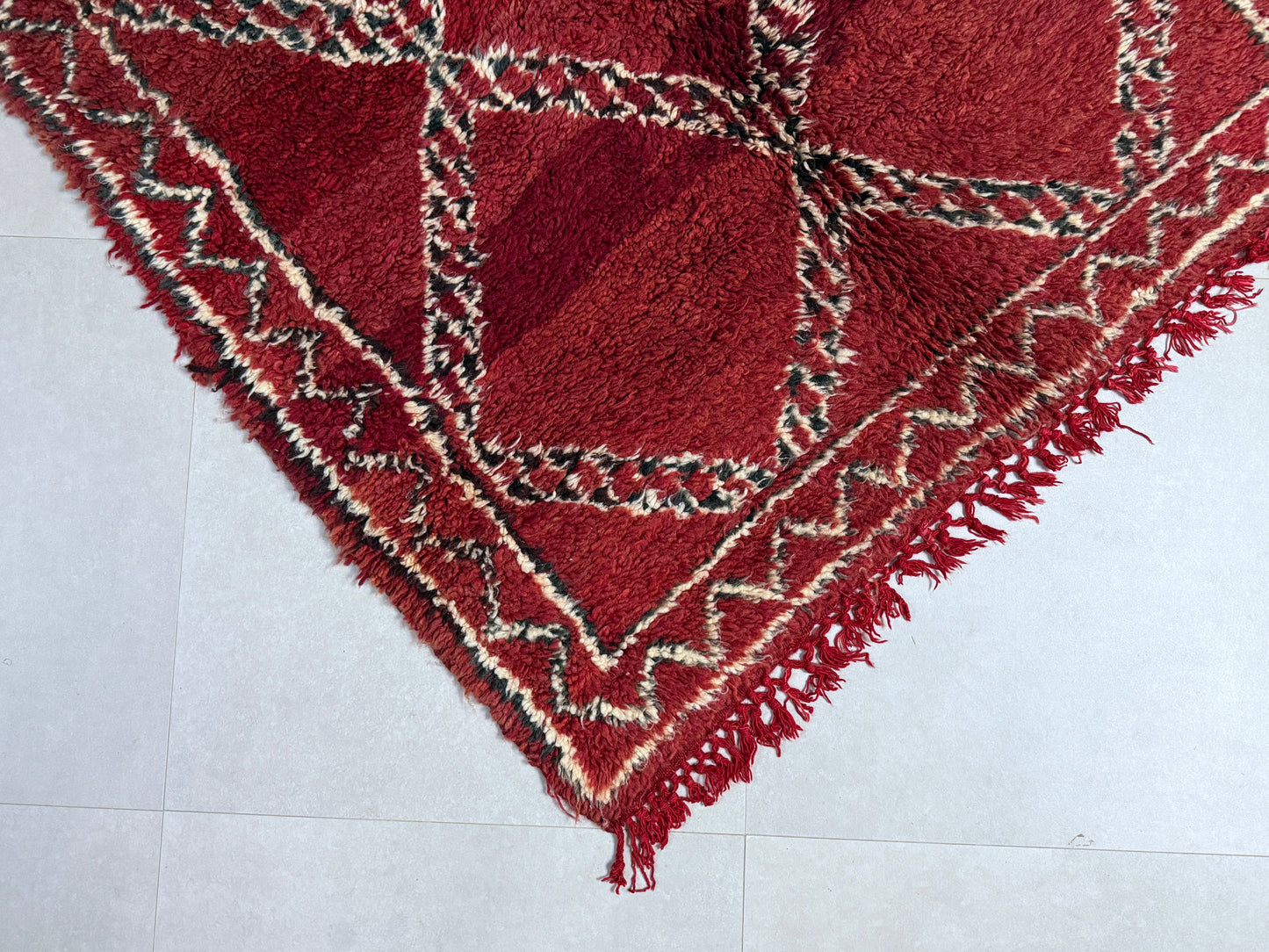 Red vintage rug - F69