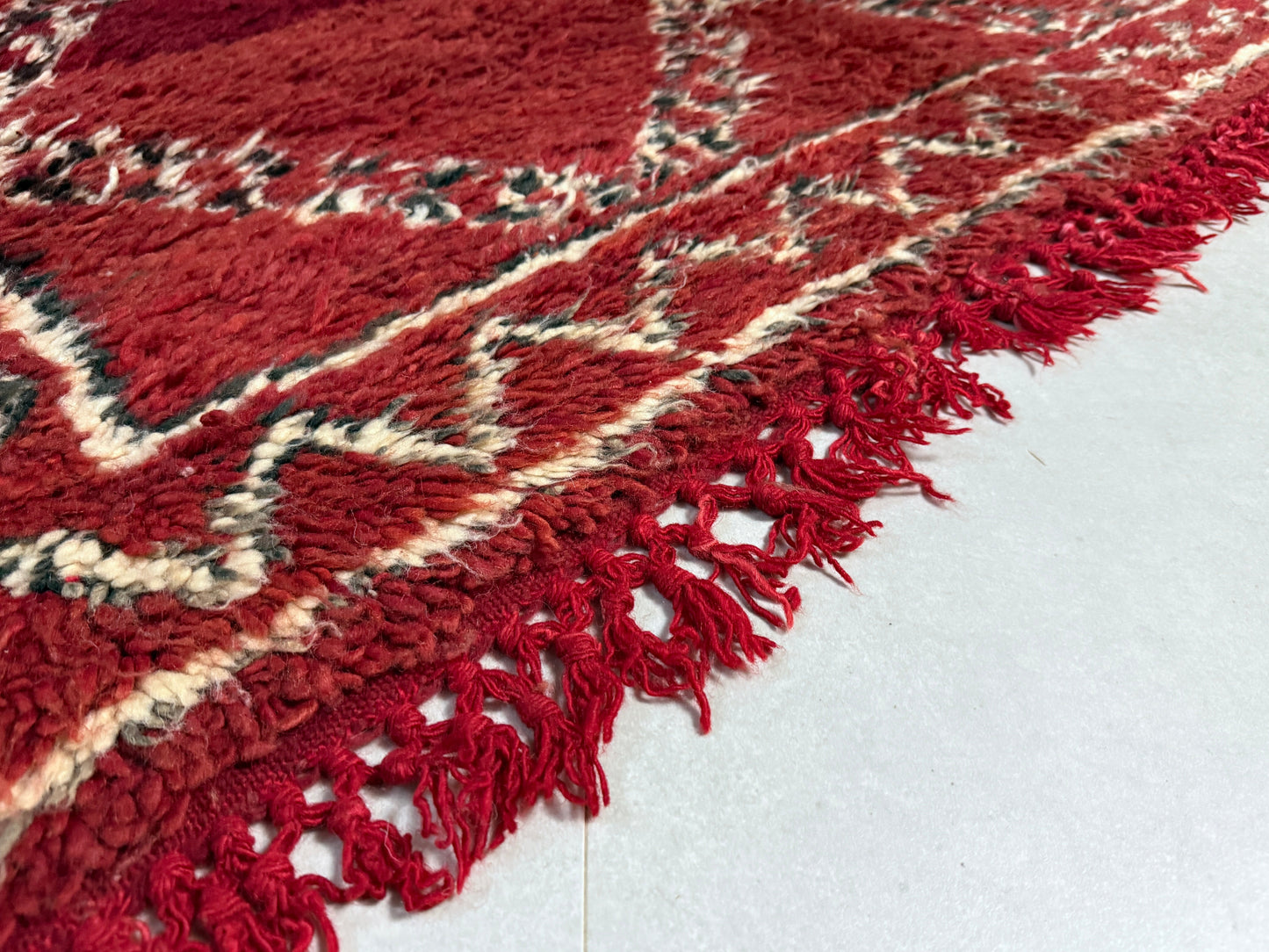 Red vintage rug - F69