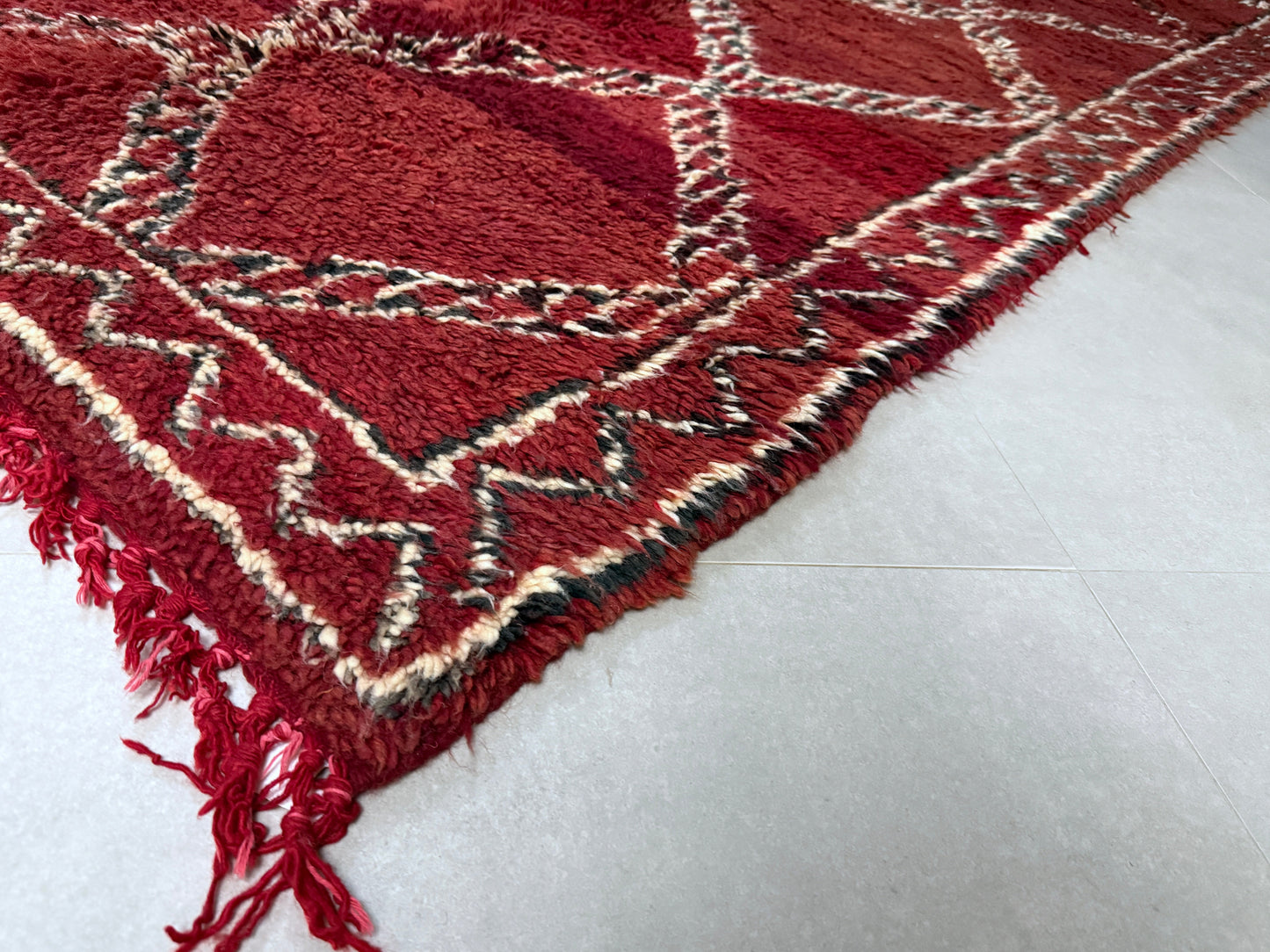Red vintage rug - F69