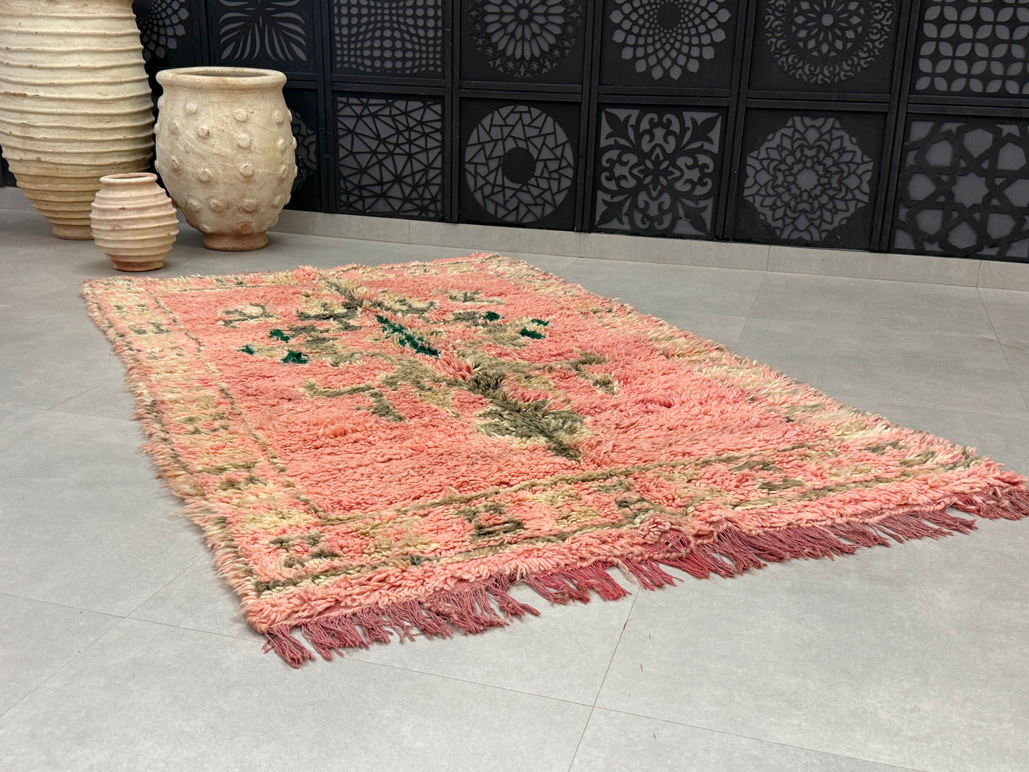 Pink Shag vintage rug - F70