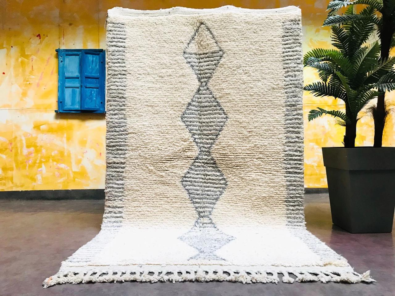 2 Kilim rug