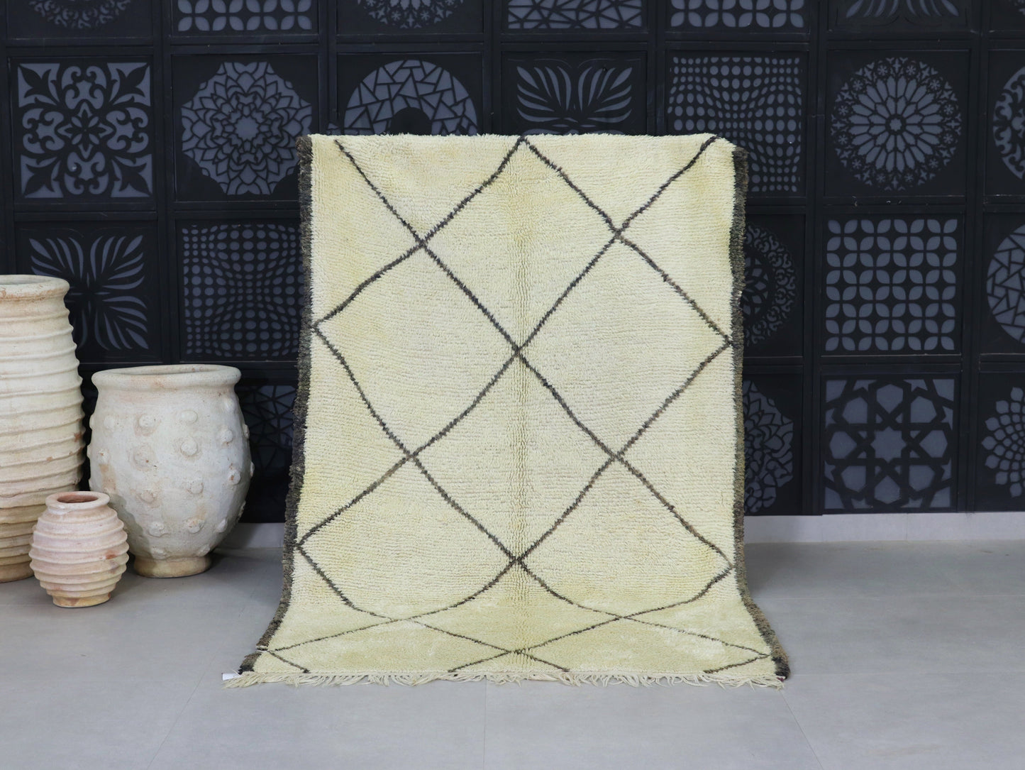 Vintage moroccan Rug 4x7 – A79