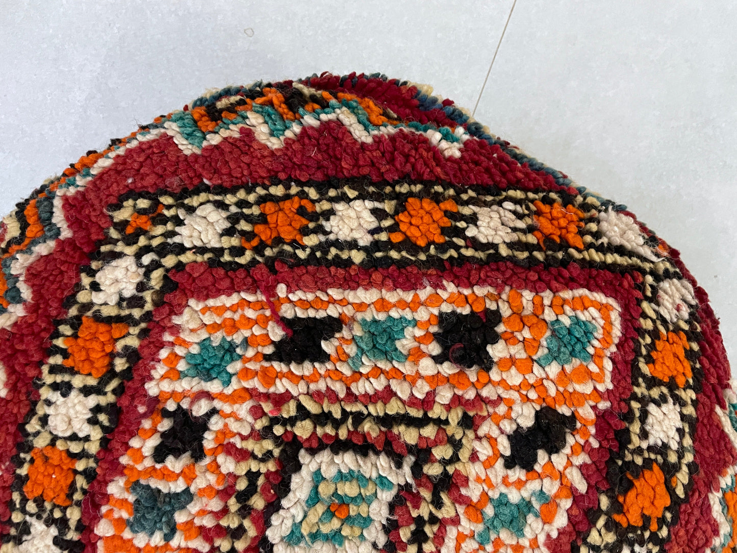 Round moroccan pouf cover - R33