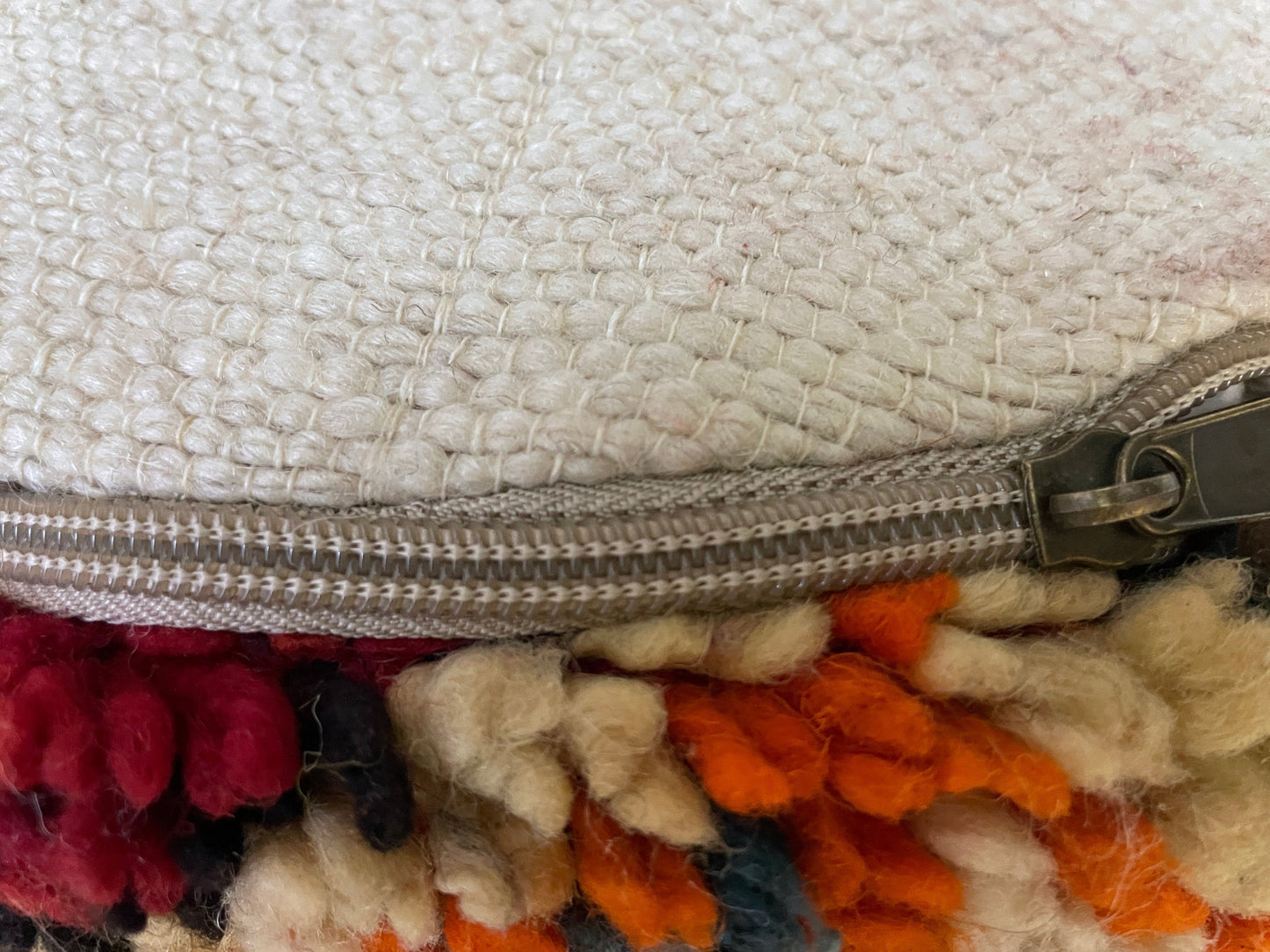 Round moroccan pouf cover - R33