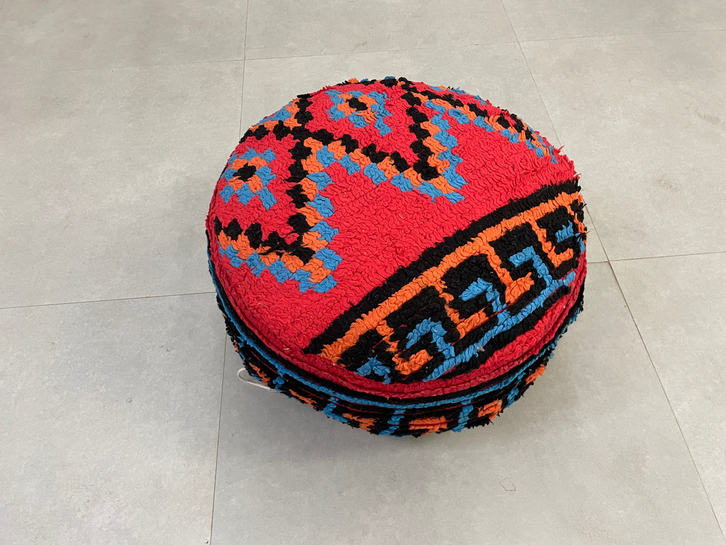 Round moroccan pouf cover - R34