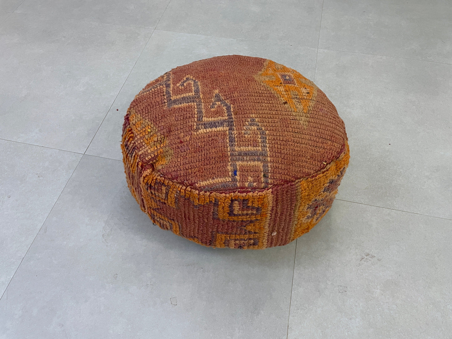 Round moroccan pouf cover - R9