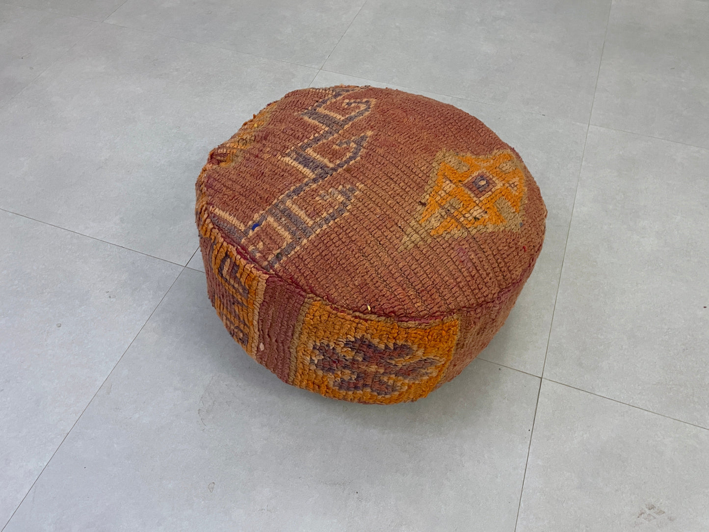 Round moroccan pouf cover - R9