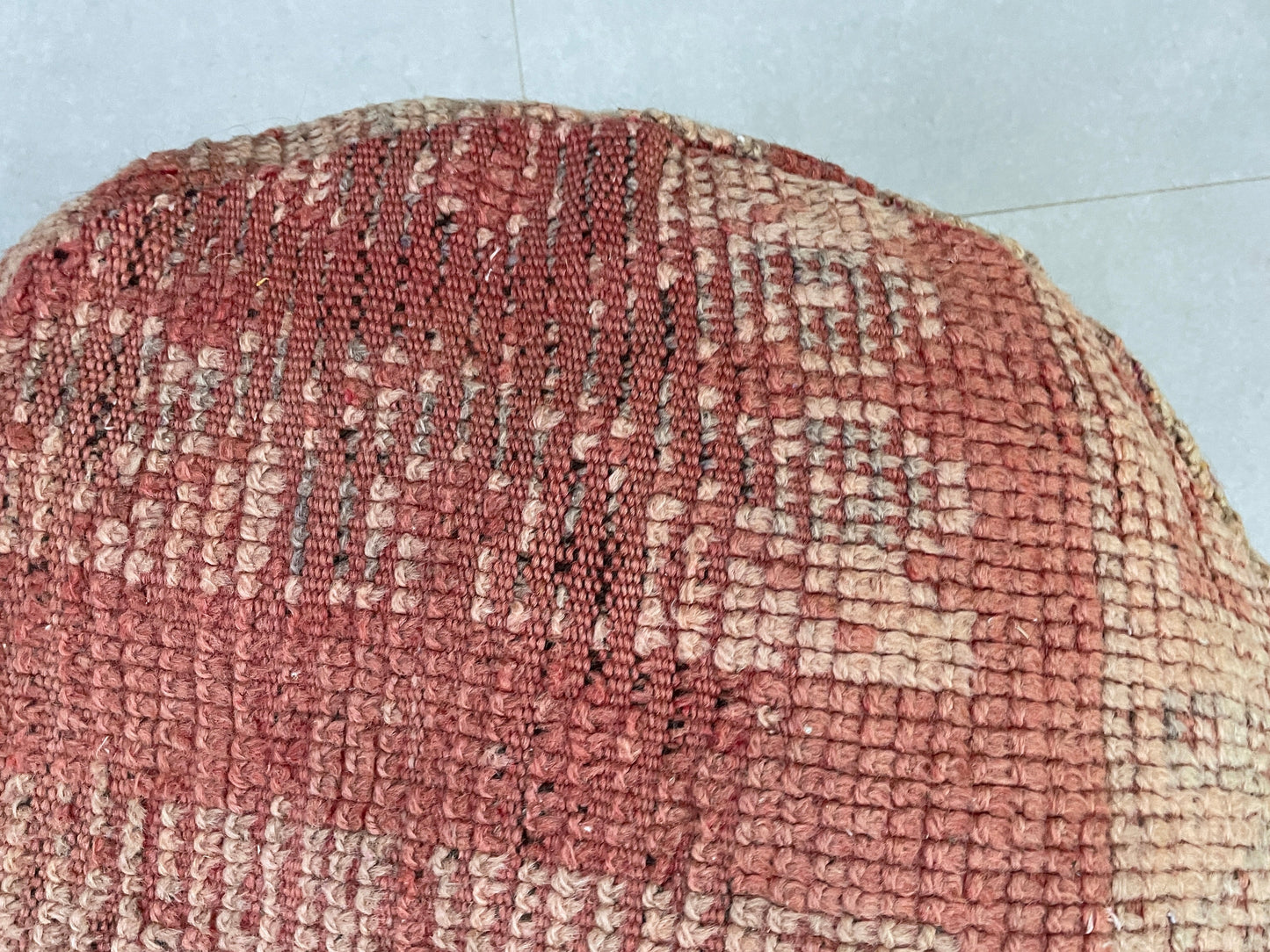 Round moroccan pouf cover - R48