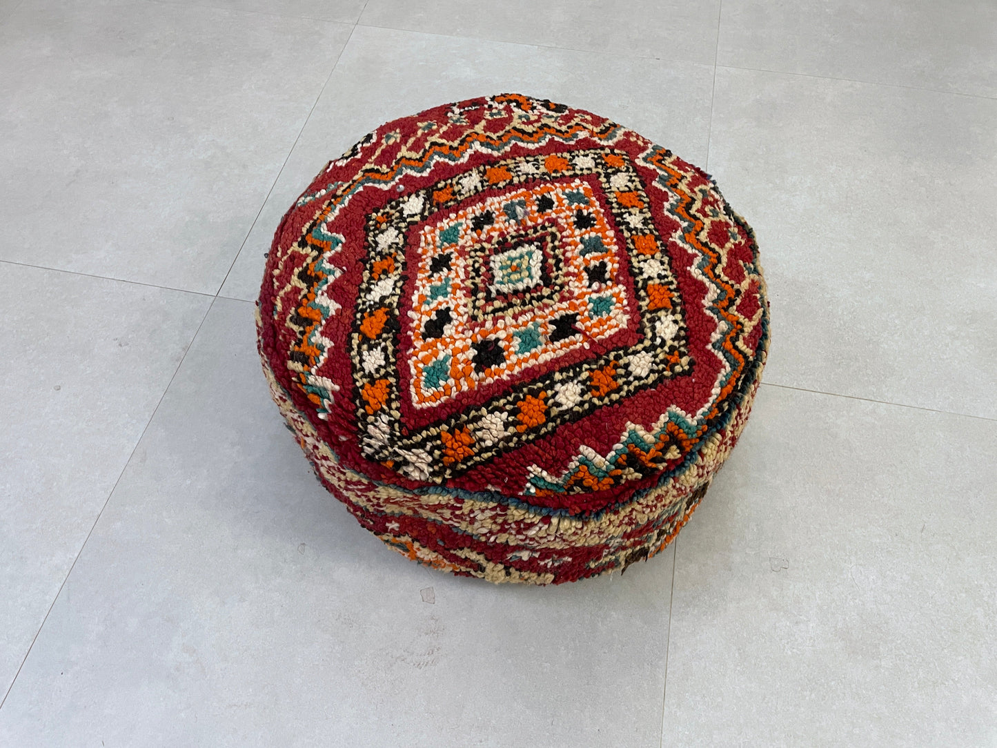 Round moroccan pouf cover - R33