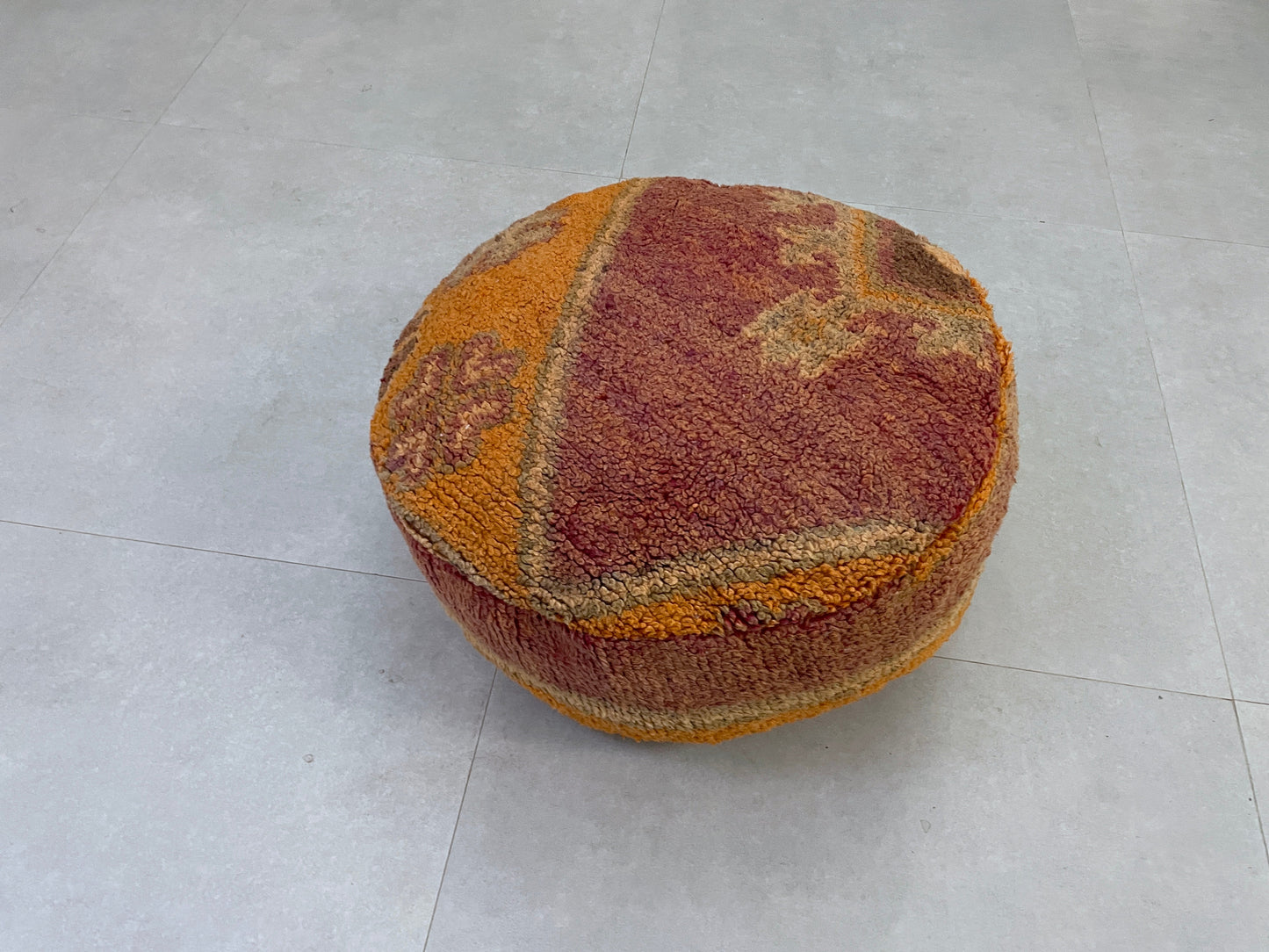 Round moroccan pouf cover - R8