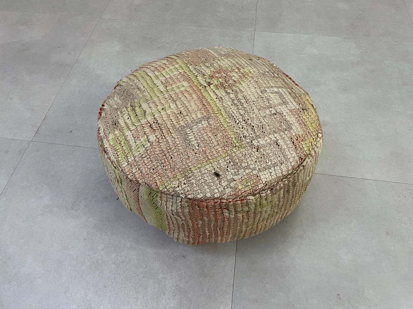 Round moroccan pouf cover - R24