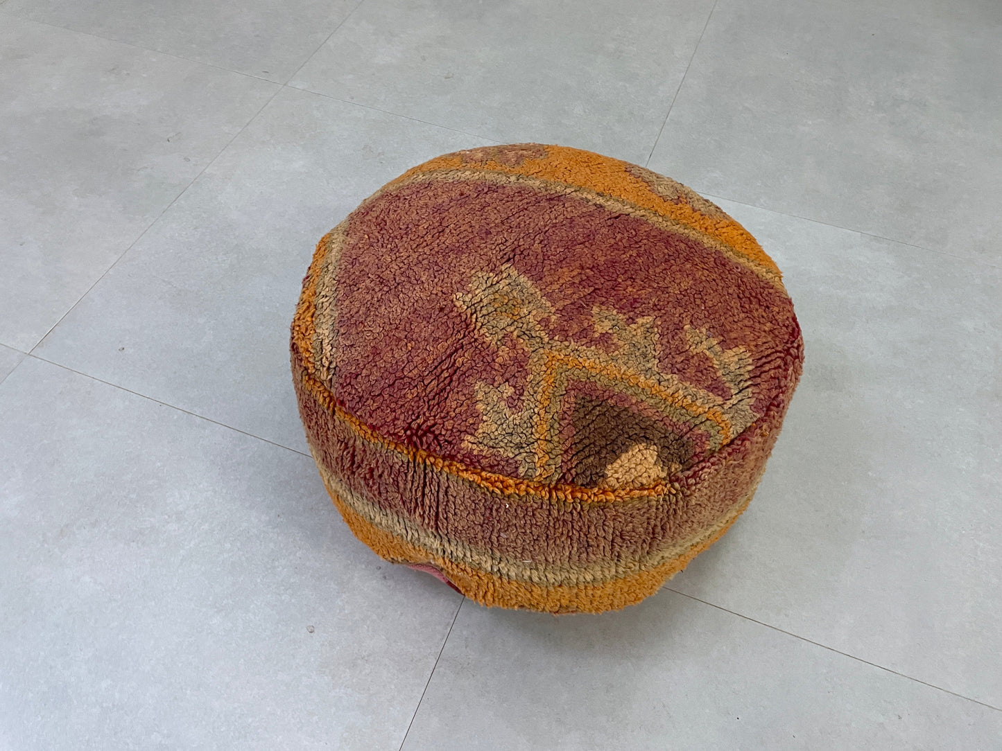 Round moroccan pouf cover - R8