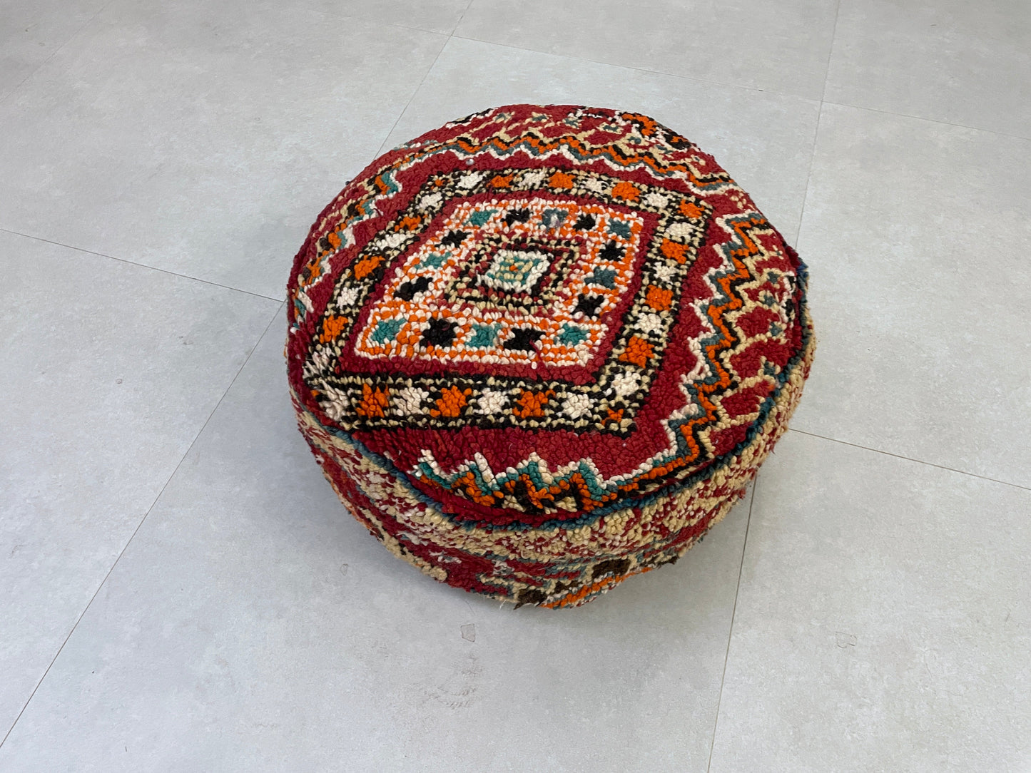Round moroccan pouf cover - R33