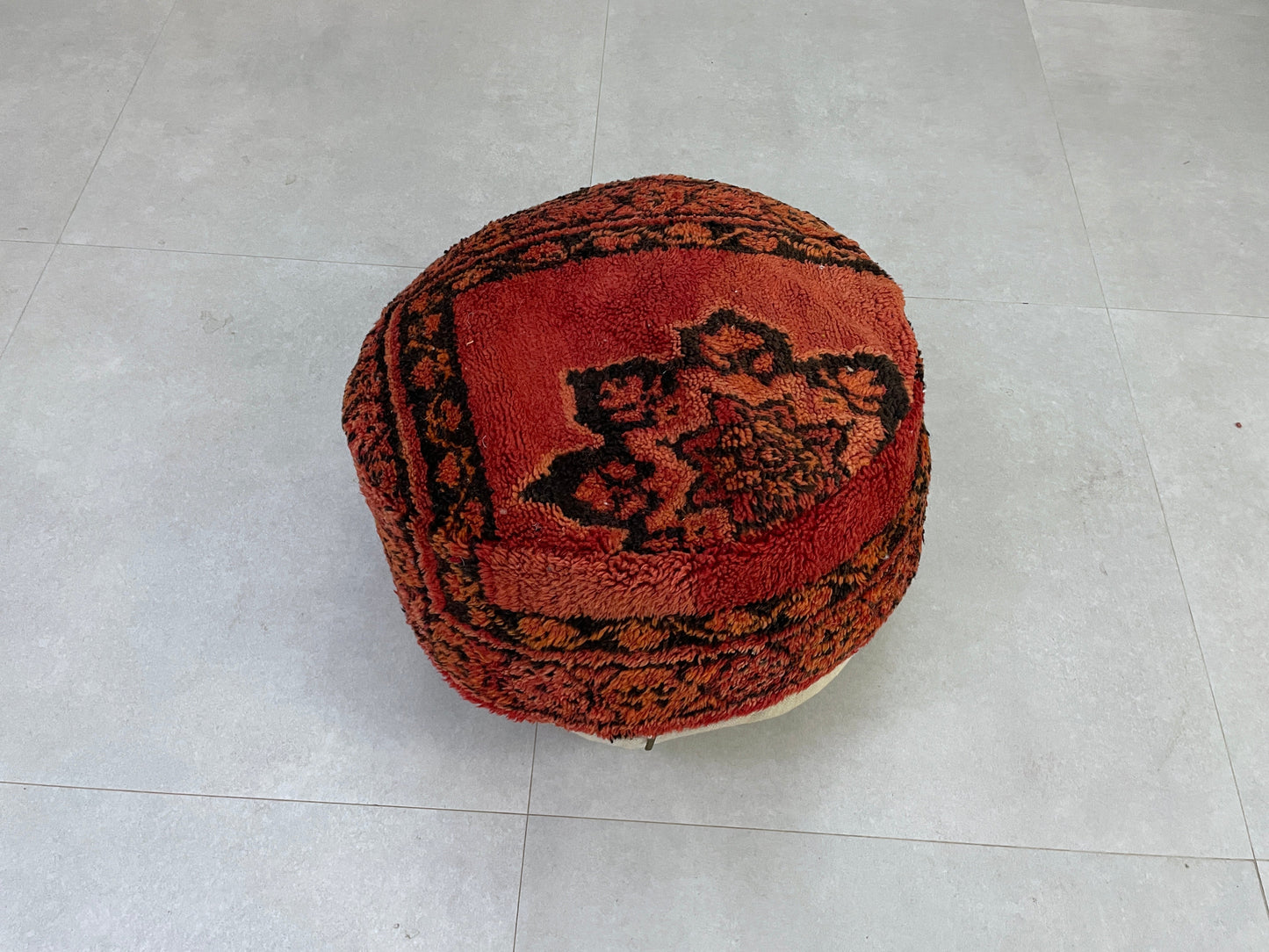 Round moroccan pouf cover - S64