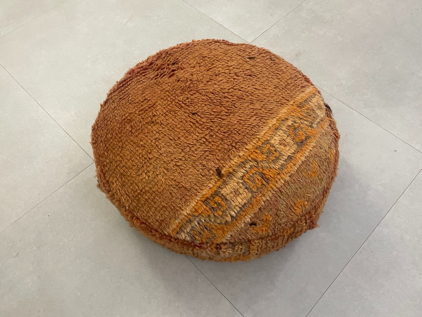 Round moroccan pouf cover - T15