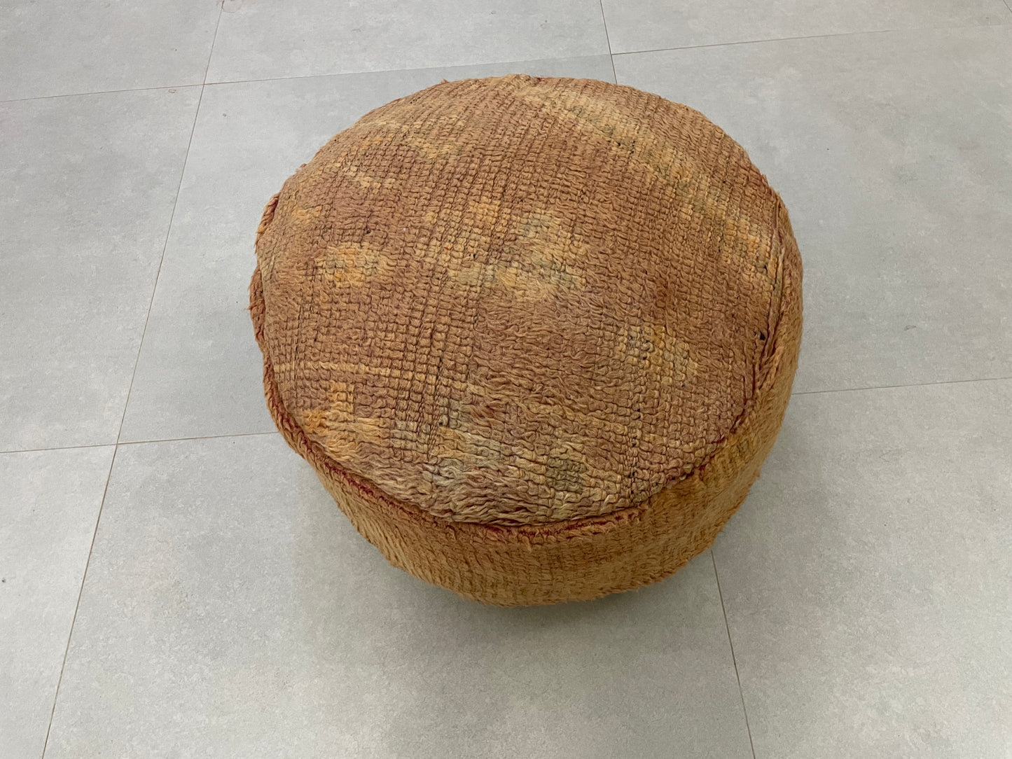 Round moroccan pouf cover - R30