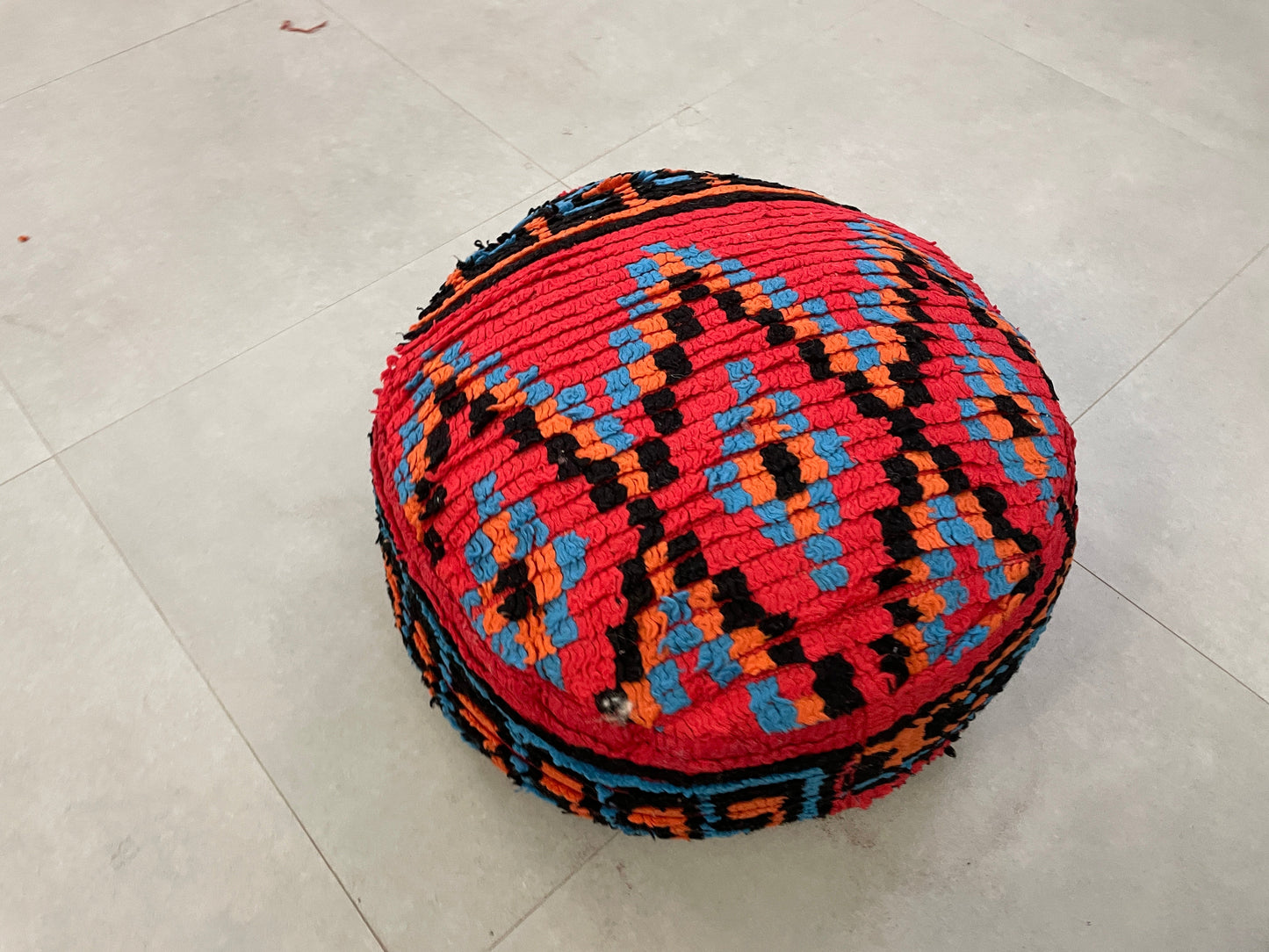 Round moroccan pouf cover - R34