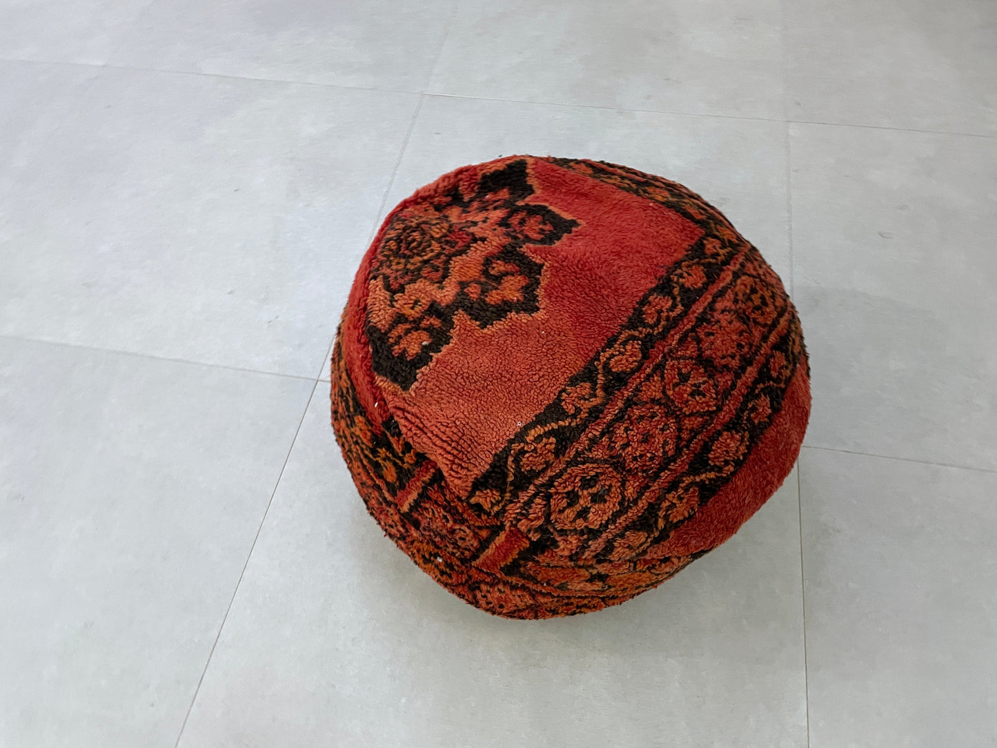 Round moroccan pouf cover - S64