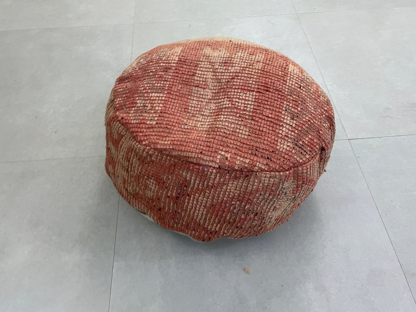 Round moroccan pouf cover - R48