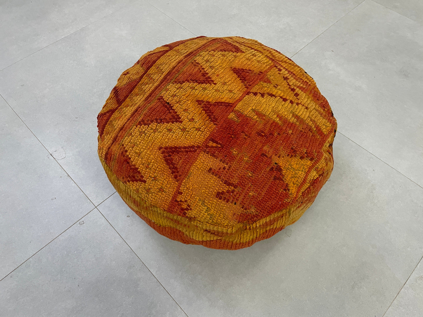 Round moroccan pouf cover - R32