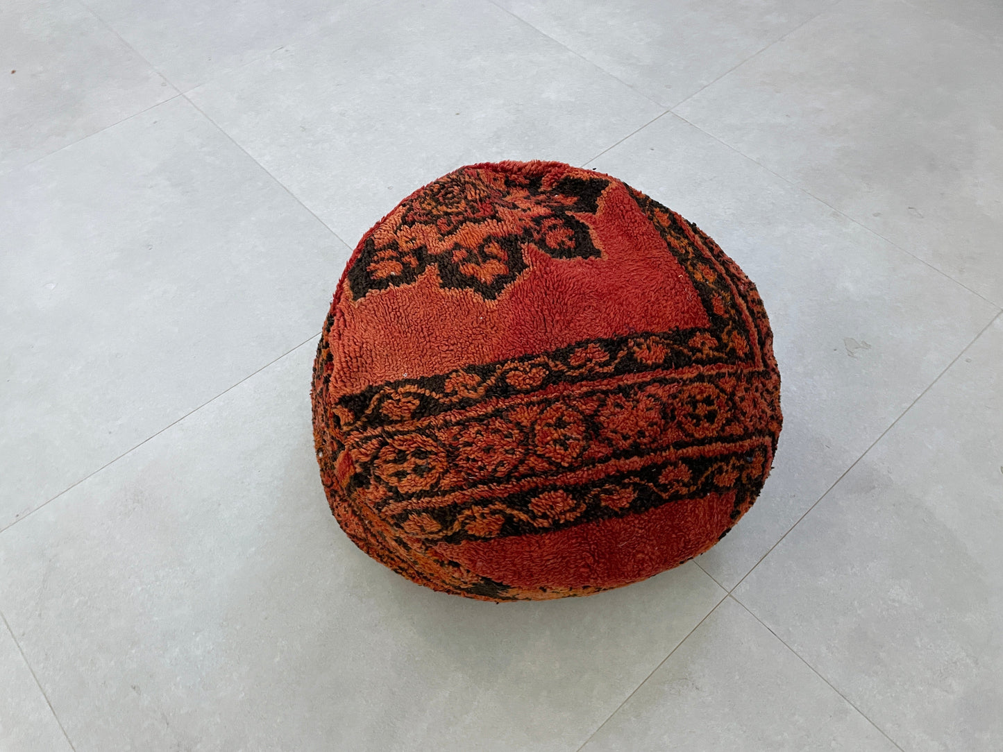 Round moroccan pouf cover - S64