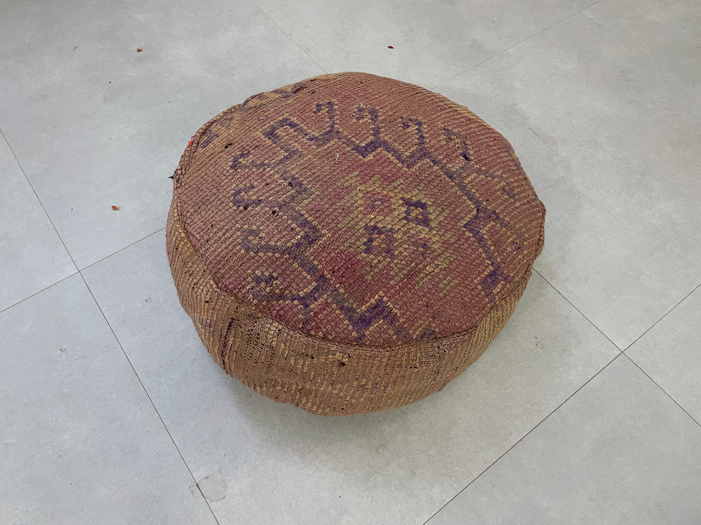 Round moroccan pouf cover - R50