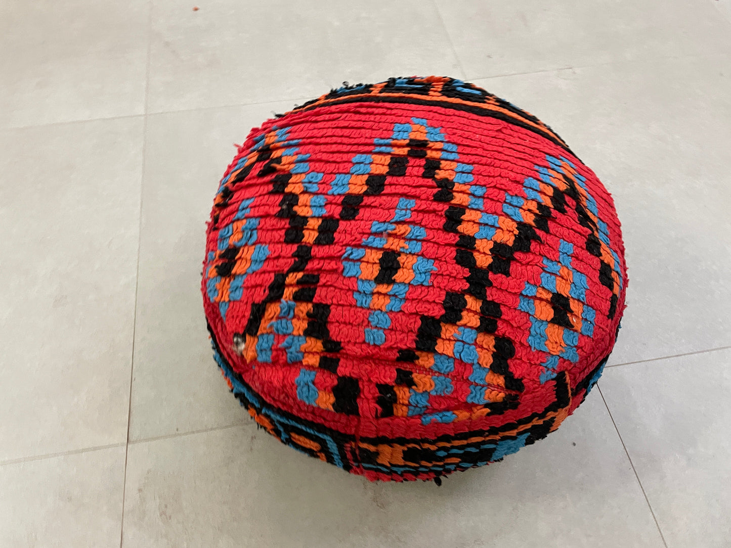 Round moroccan pouf cover - R34