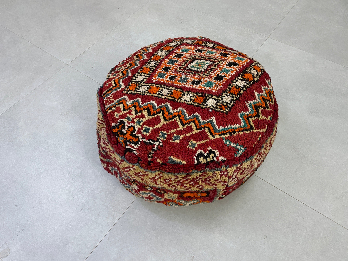 Round moroccan pouf cover - R33