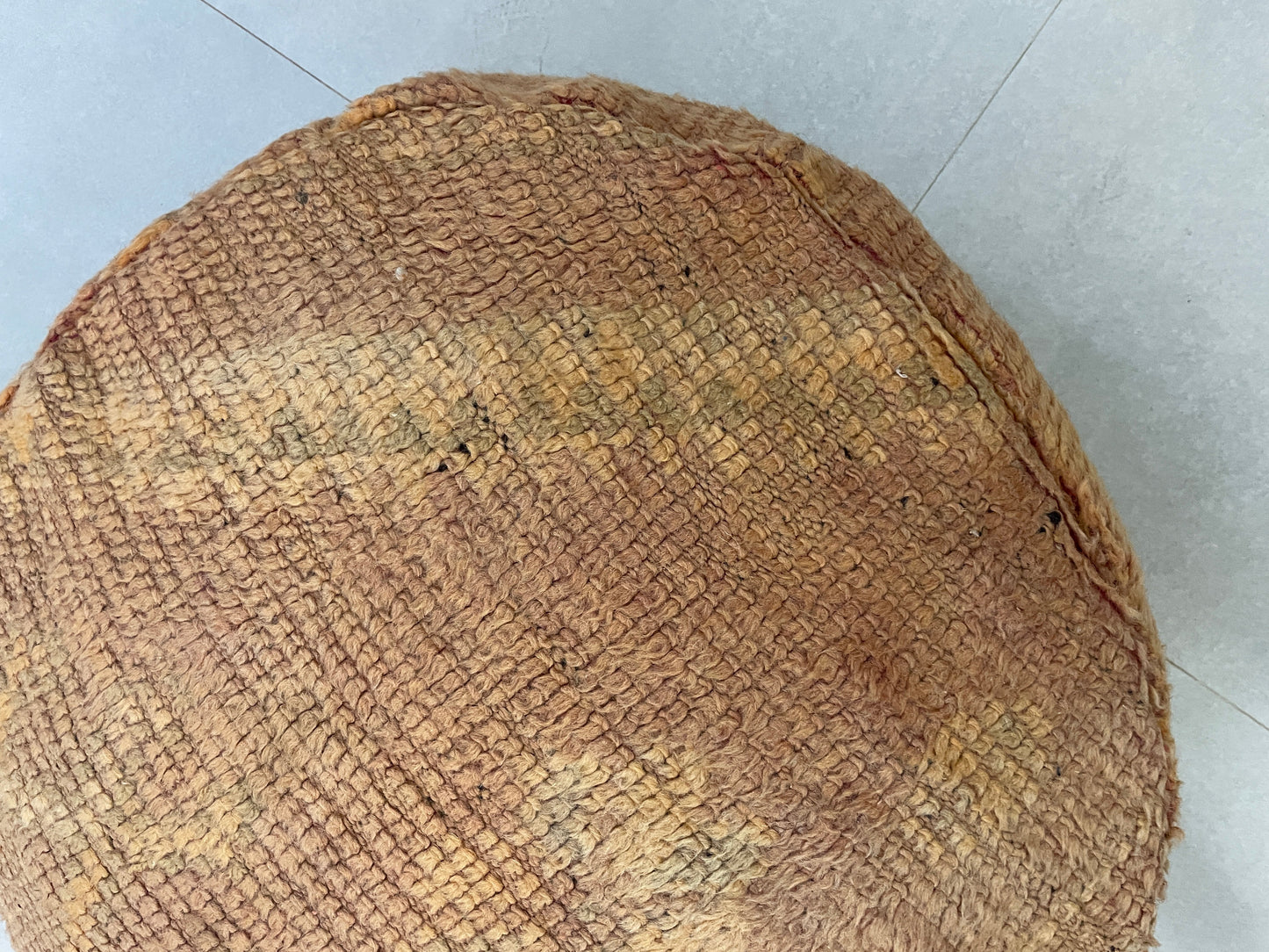 Round moroccan pouf cover - R30