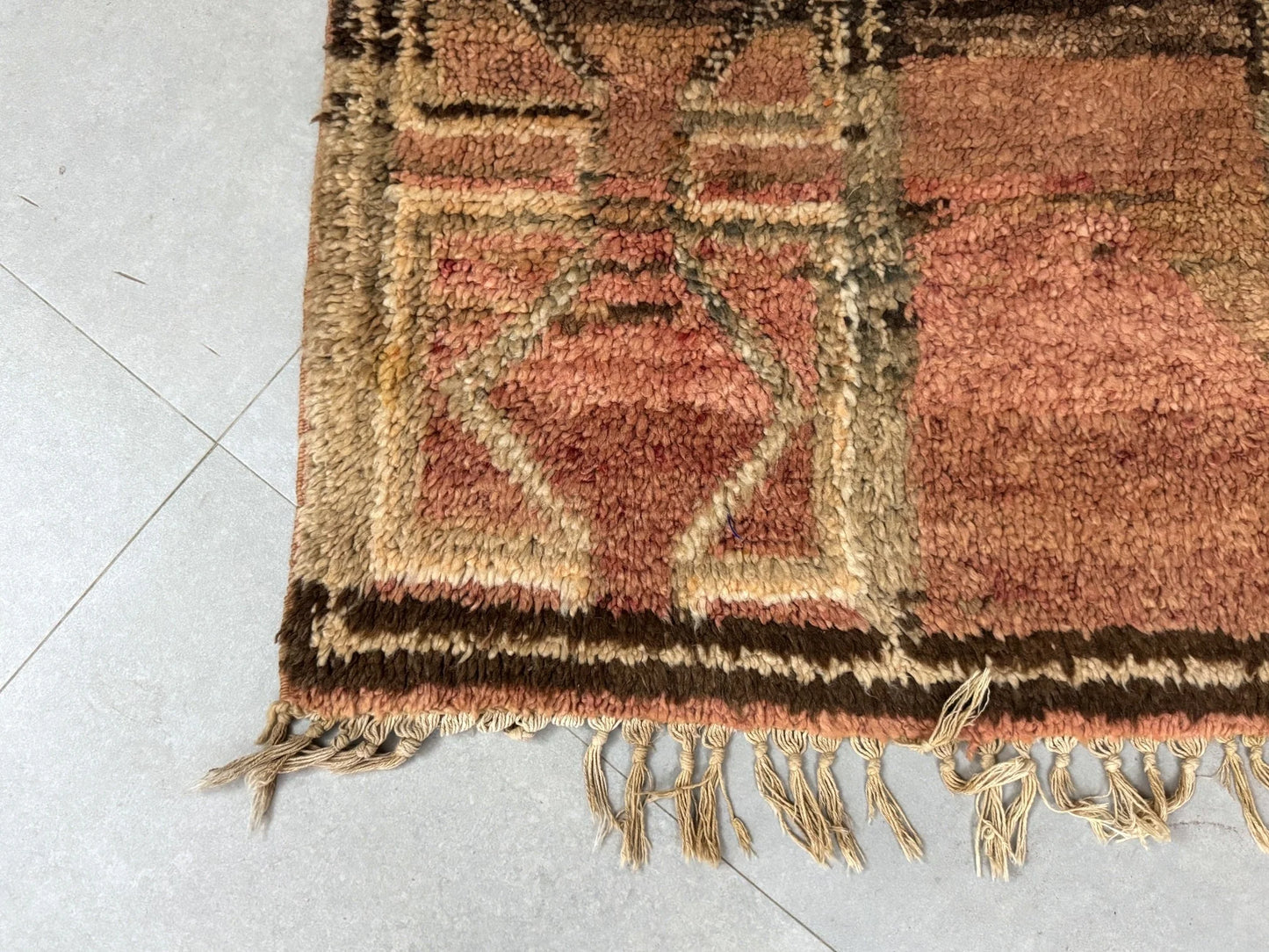 Vintage rug 5x6 - G2218