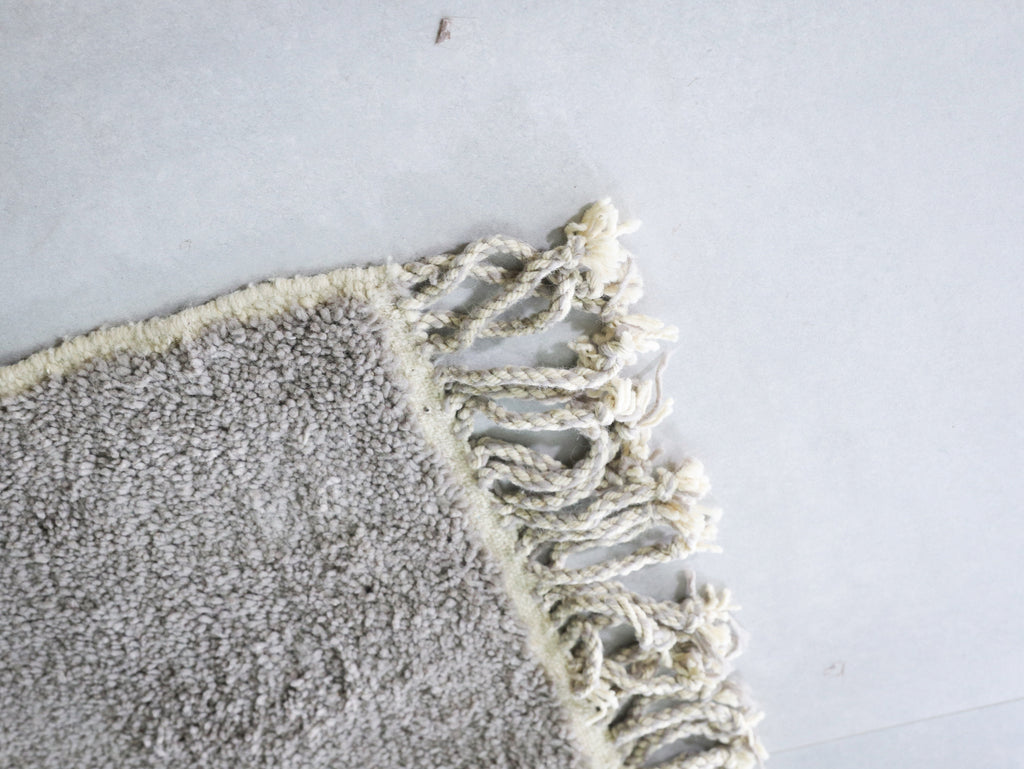 authentic Beni ourain rug 7x10 - H2