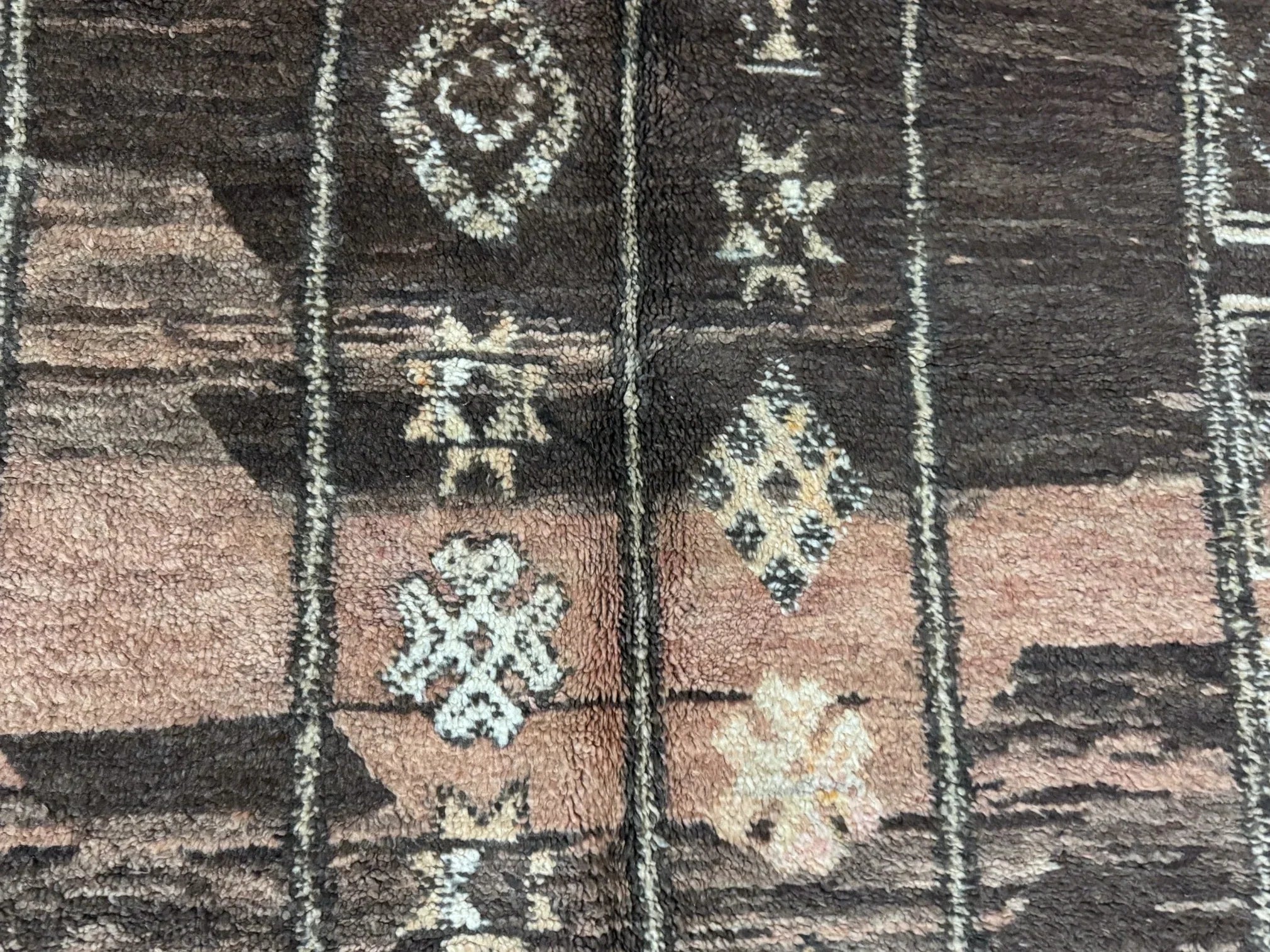 Vintage rug 5x6 - G2218