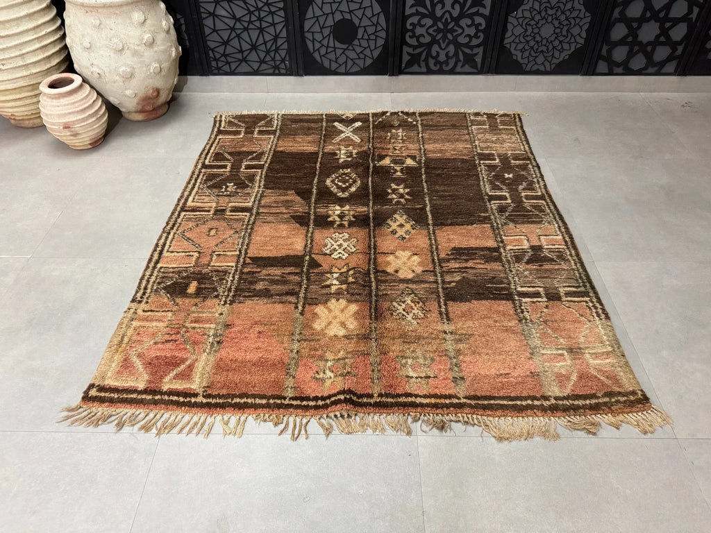 Vintage rug 5x6 - G2218
