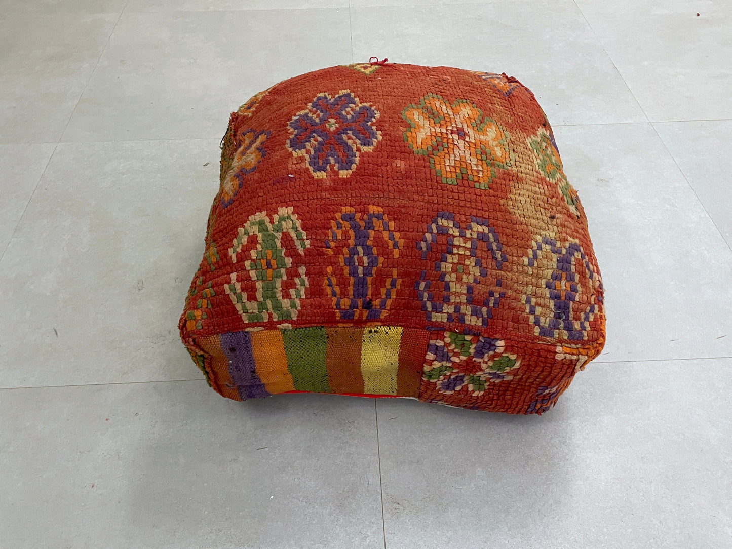 Moroccan pouf cover - C44