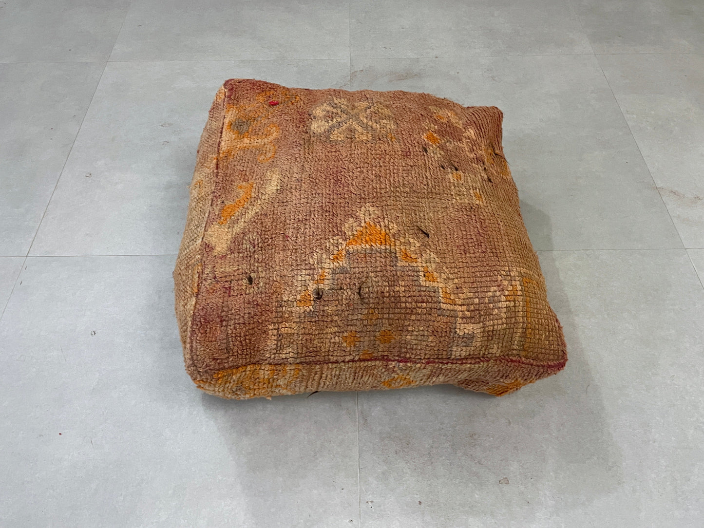 Moroccan pouf cover - C4
