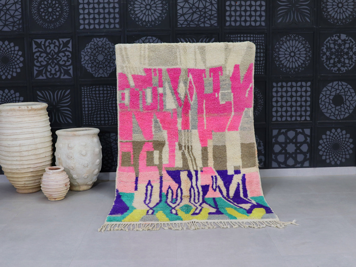 ivory white Moroccan Rug 5x8 - A57